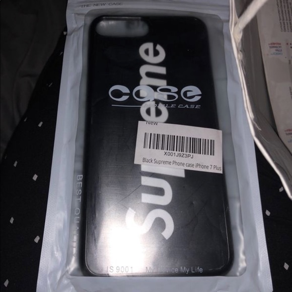 Supreme Accessories - iPhone 7 plus or 8 Plus